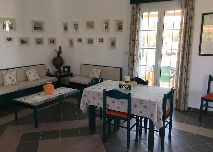 Papoulias Elafonissos